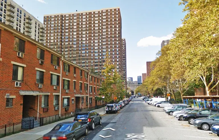 The neighbors who arrived first: Cherry Street residents prepare for One Manhattan Square