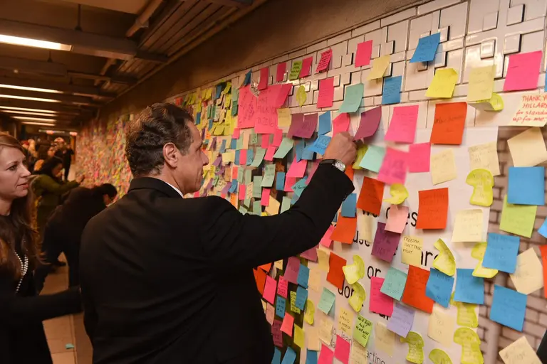 Governor Cuomo announces ‘Subway Therapy’ Post-Its will be preserved