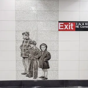 Second Avenue Subway, Second Avenue Subway art, Second Avenue Subway design, subway art, art nyc, Chuck Close, Vik Muniz