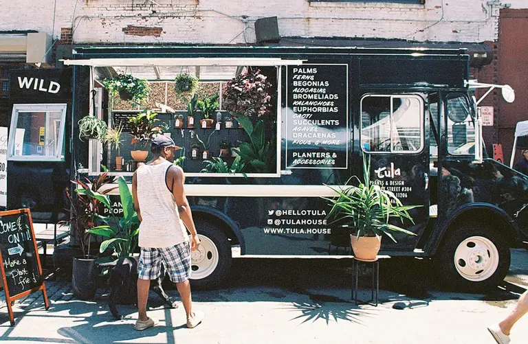 Inside Brooklyn’s greenhouse on wheels; Illustrating the characters at Carnegie Deli’s last night