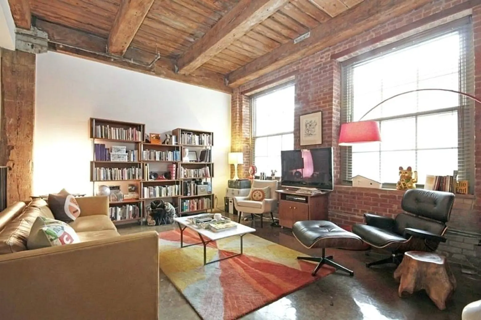 Massive Greenpoint loft with beamed ceilings wants $4,750/month