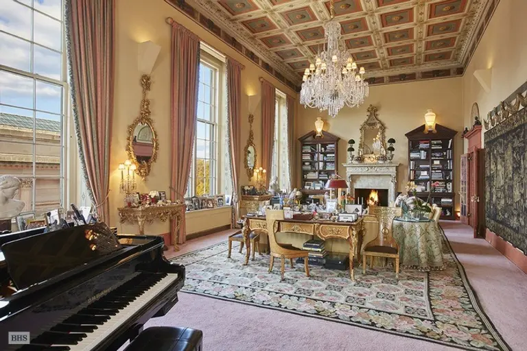 Socialite Georgette Mosbacher lists luxurious full-floor, Fifth Avenue co-op for $29.5M