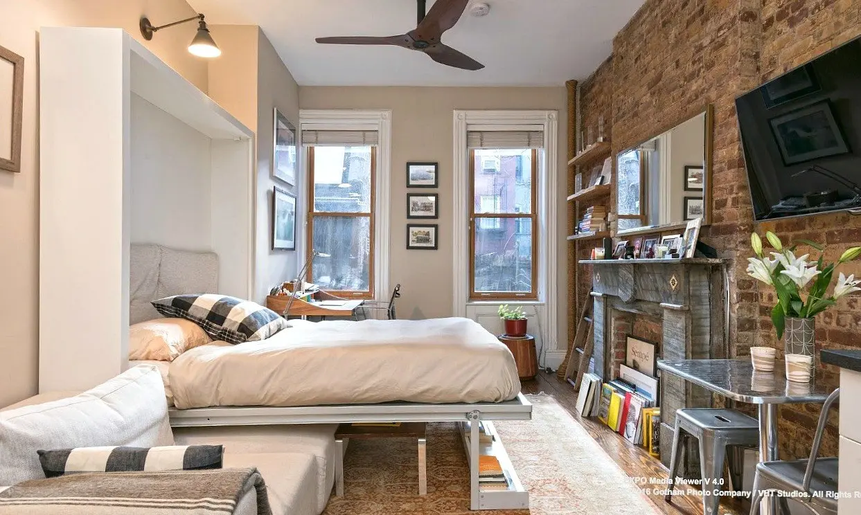 Cozy Greenwich Village studio with murphy bed is renting for $3,495 ...