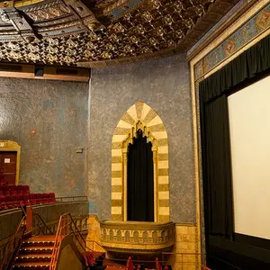 Village East Cinema, Yiddish Rialto, Louis N. Jaffe Theater