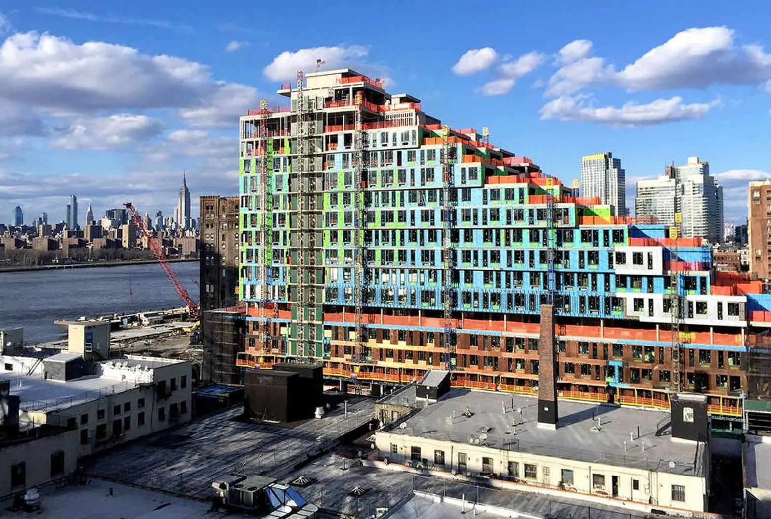 Construction update: Domino Sugar Factory tower tops off and gets its skybridge