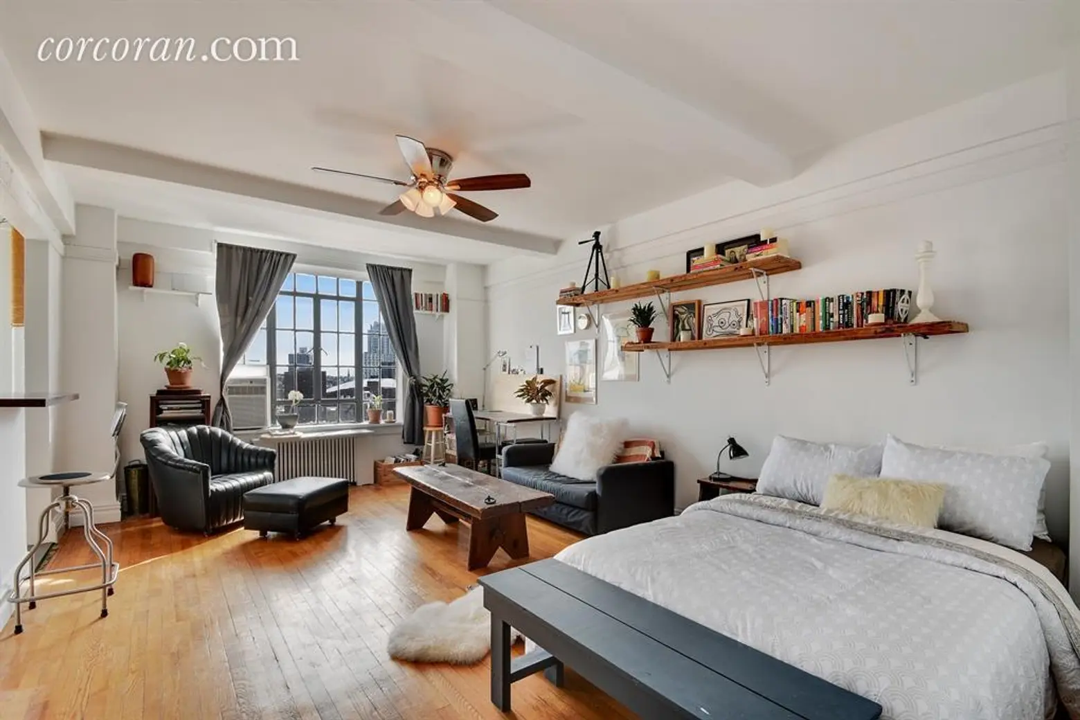 $525K Fort Greene studio has pre-war details and a thoughtful layout