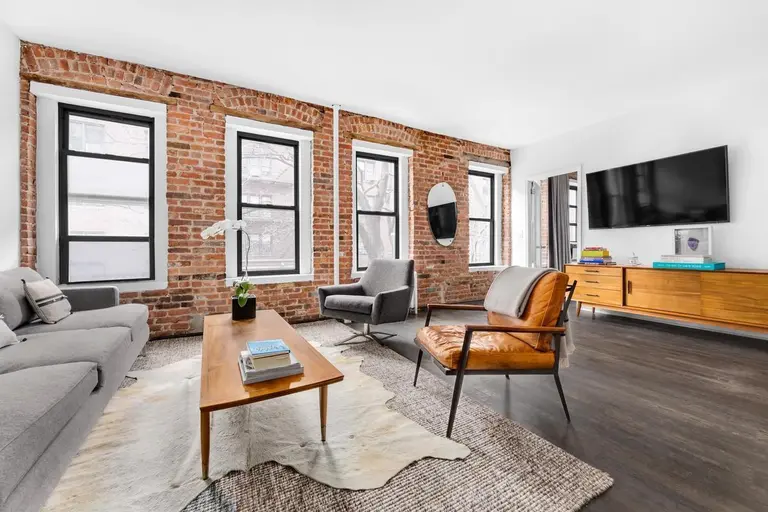 Flexible pad with plenty of exposed brick and a terrace asks $985K in the East Village