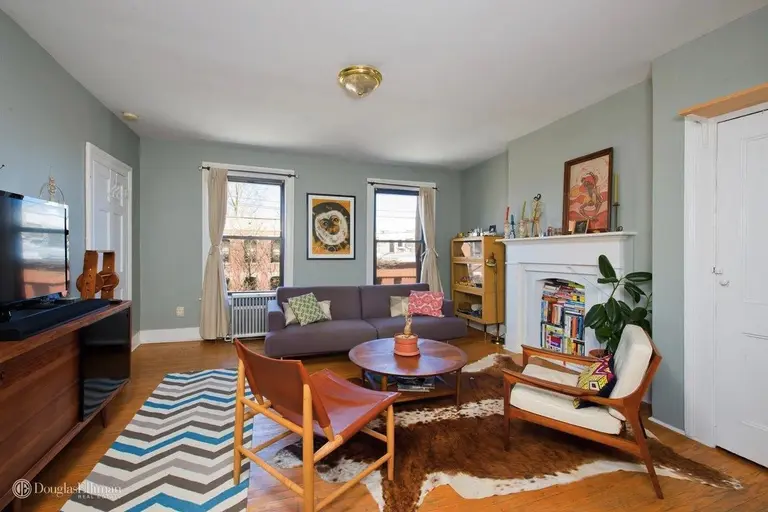 Red Hook townhouse with skyline views and rental income asks $2.5 million