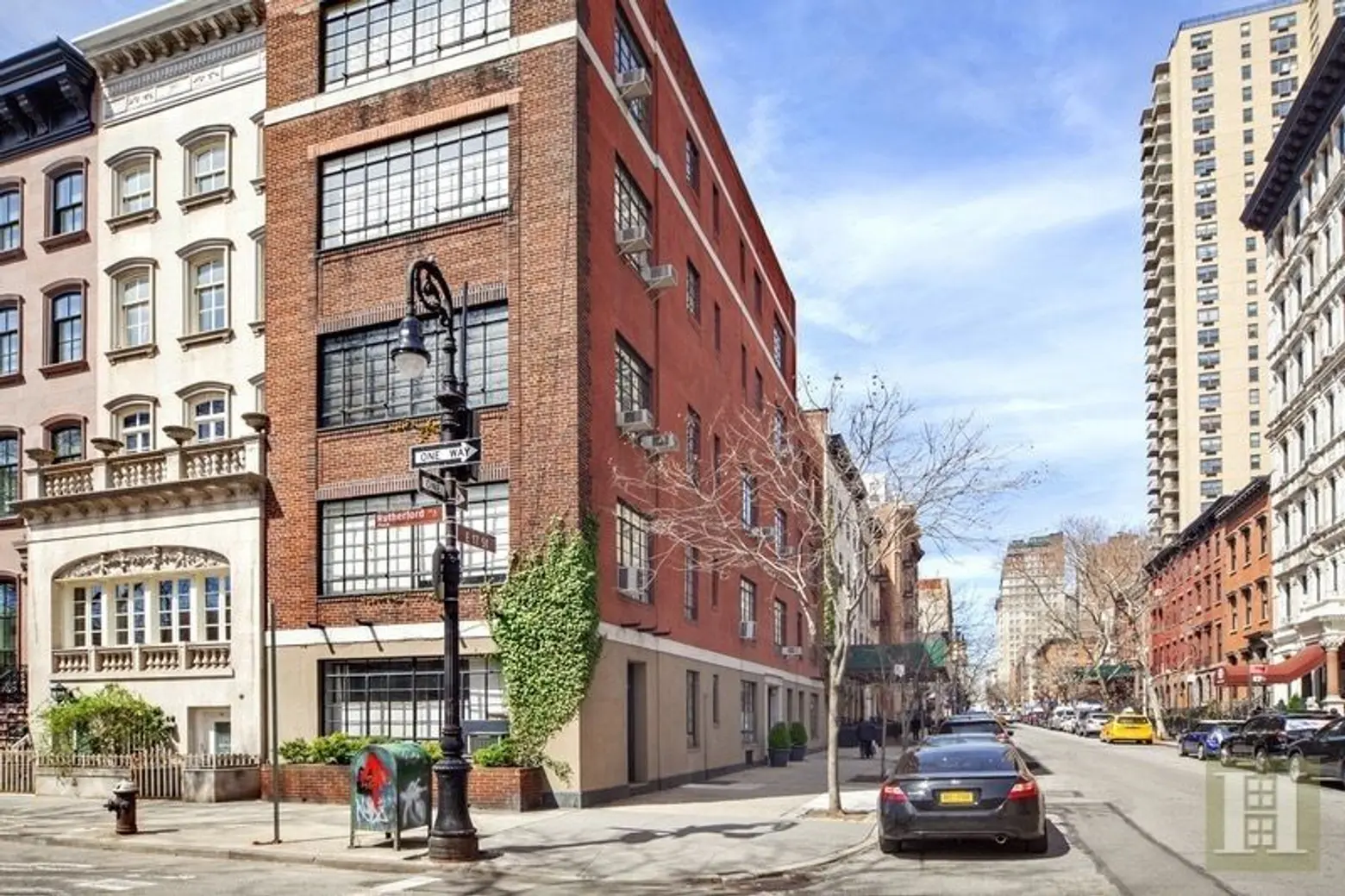 1 rutherford place, gramercy, cool listings, co-ops, studios, outdoor spaces