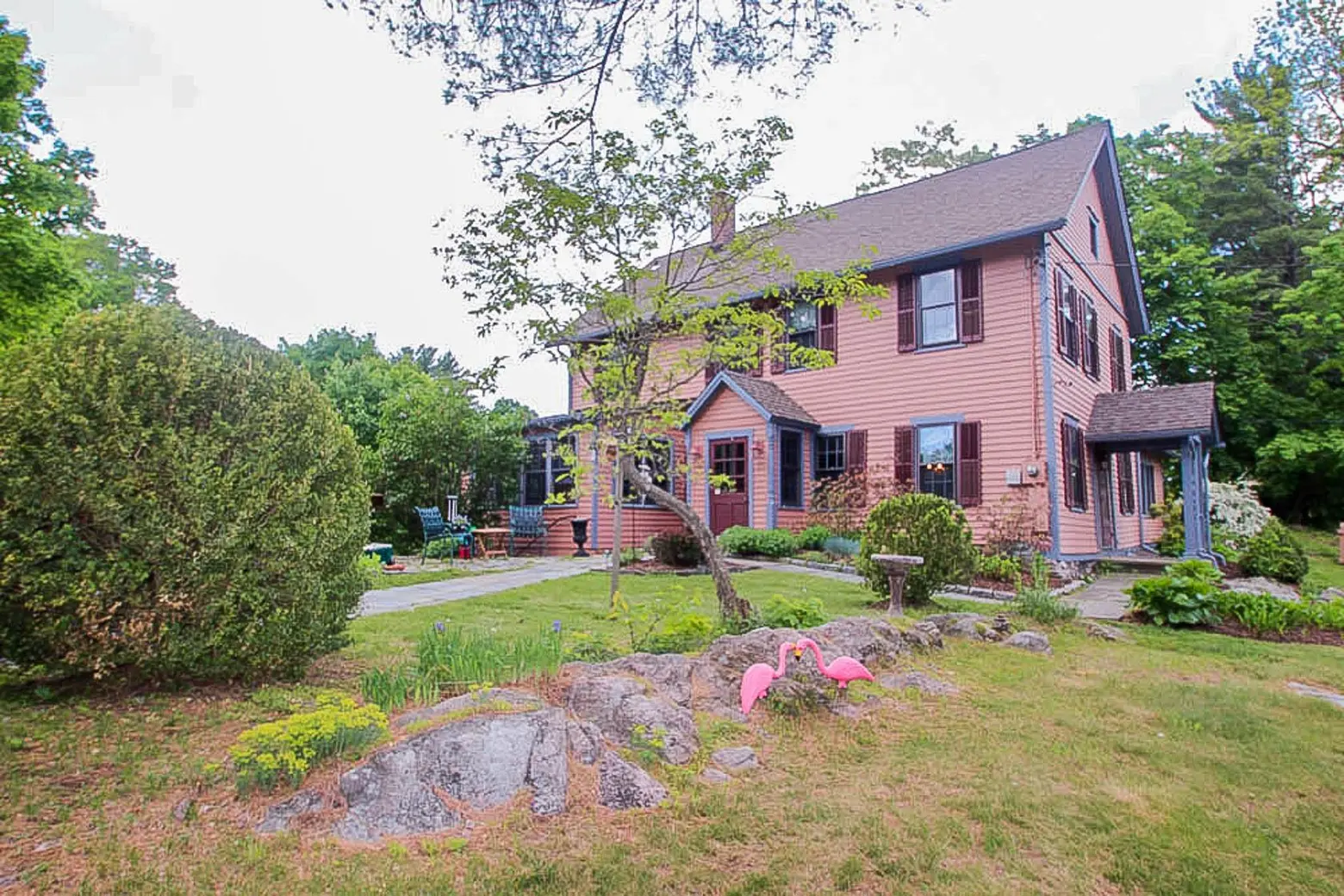 For just $450K, a charming Connecticut cottage with a unique musical history
