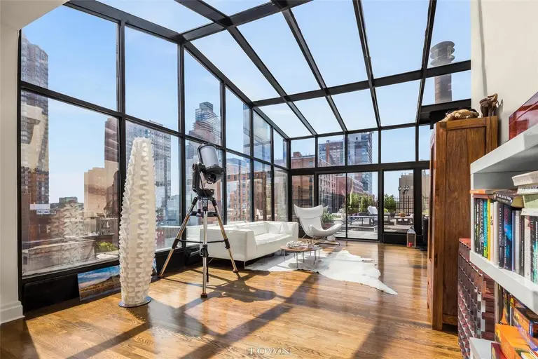 $3.4M Hell’s Kitchen penthouse boasts the city’s only private rooftop bocce court