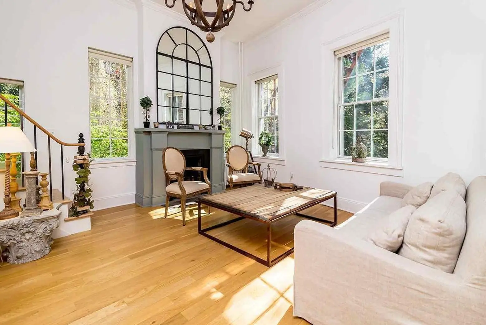 Recently renovated three-bedroom pad in an 1844 West Village townhouse asks $2.7M