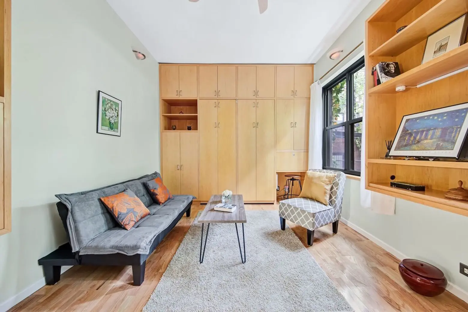 22 irving place, cool listings, Gramercy, studio, studios, built ins, tiny apartment, small spaces, co-ops
