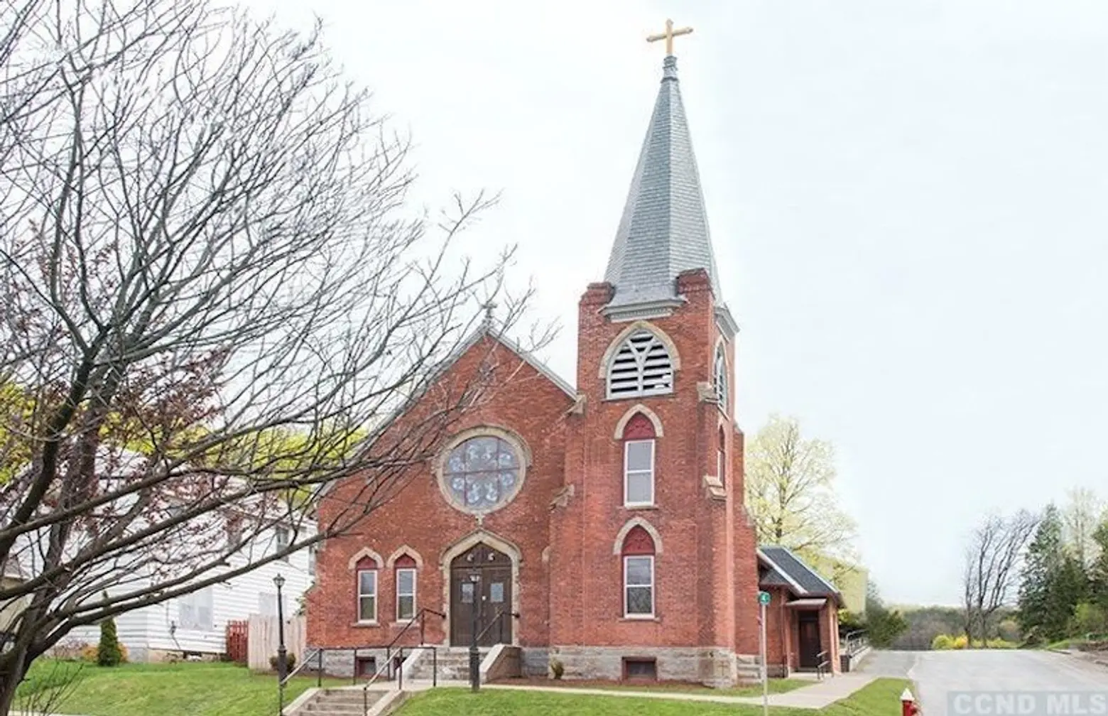 For just $515K, an 1890s upstate church renovated into a unique single-family home
