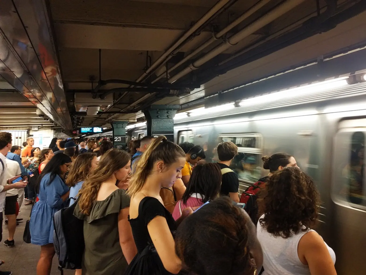 Overcrowding and ‘dwell time’ are why NYC’s subway system is failing