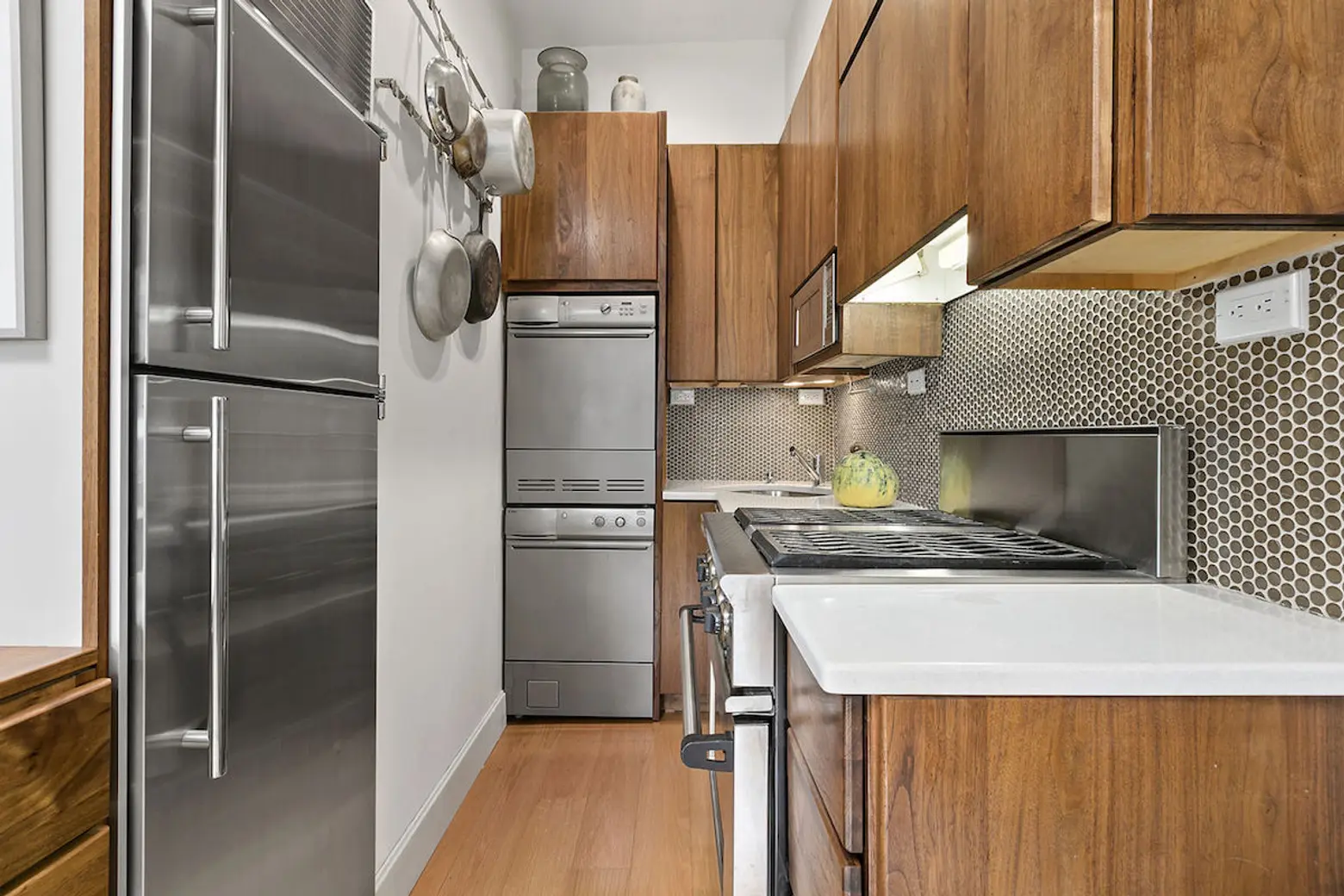 337 West 20th Street, cool listings, chelsea, muffin house, co-ops