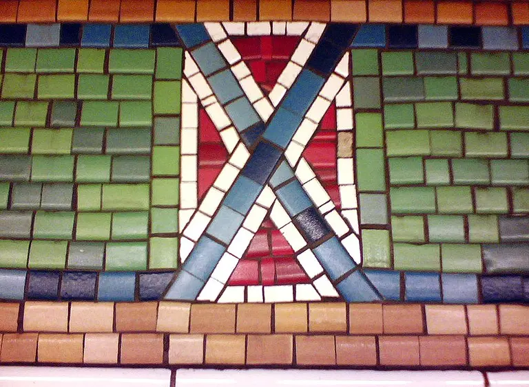 MTA will ‘modify’ Times Square subway mosaics that resemble the Confederate flag