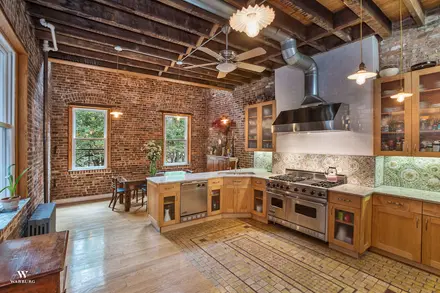 Two Boots Pizza founders’ amazing $10.5M townhouse is filled with ...