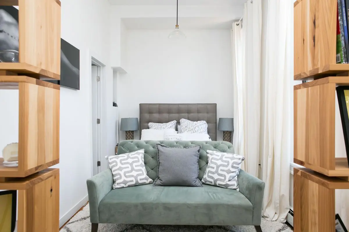 For $3,500 a month, this Bed-Stuy brownstone rental has charm ...