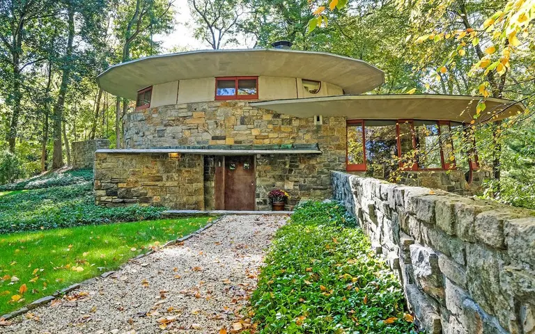 Frank Lloyd Wright’s mushroom-shaped house in Westchester asks $1.5M