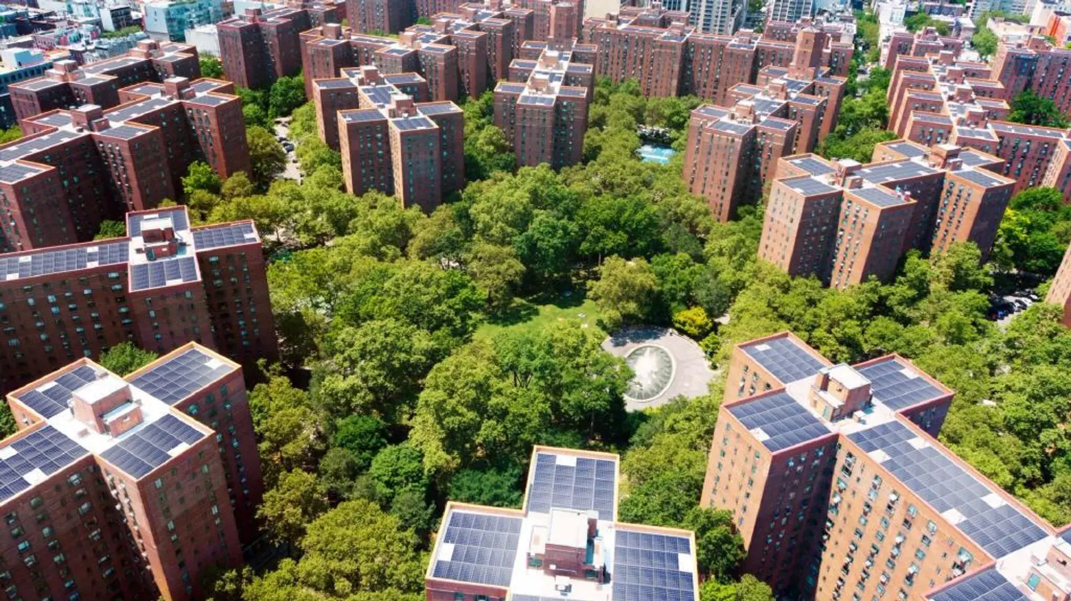 StuyTown will be Manhattan’s largest solar power producer after $10M rooftop panel investment