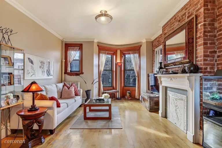 $975K Park Slope railroad apartment still manages to charm with pre-war details