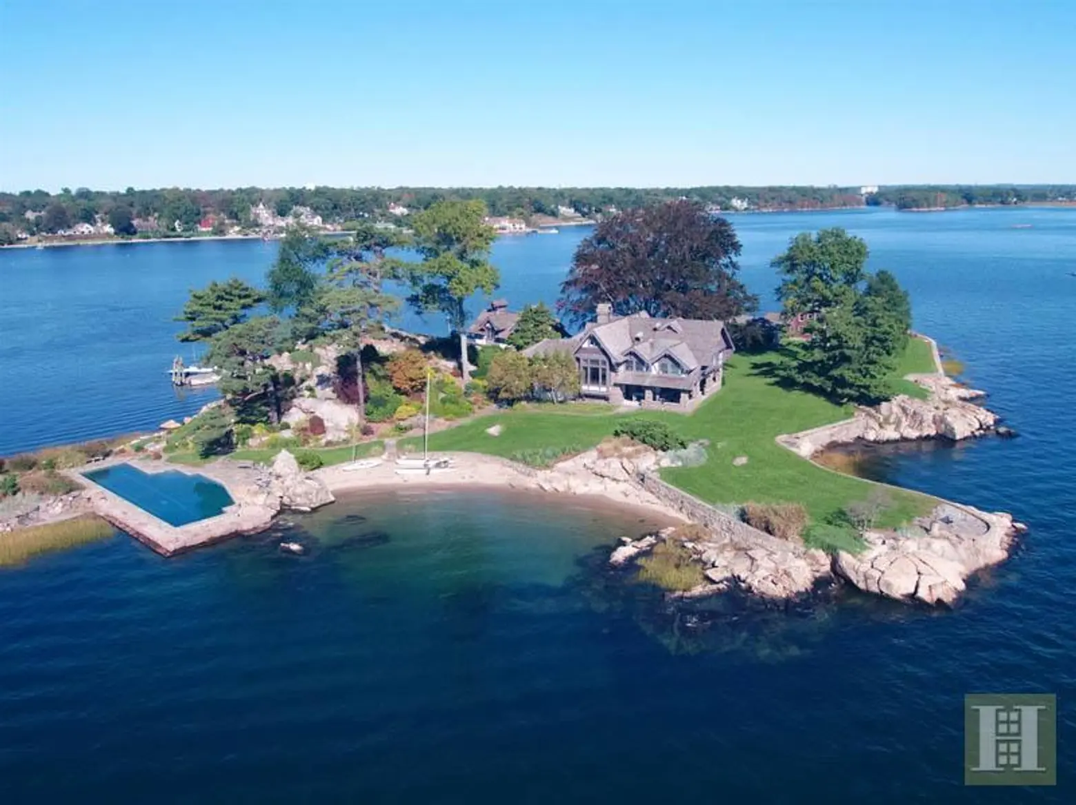 Private island mansion with celebrity history and NYC views returns for $8.7M