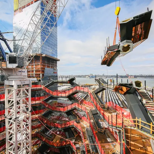 VIDEO: Watch an eight-month time lapse of the Vessel rising in Hudson ...