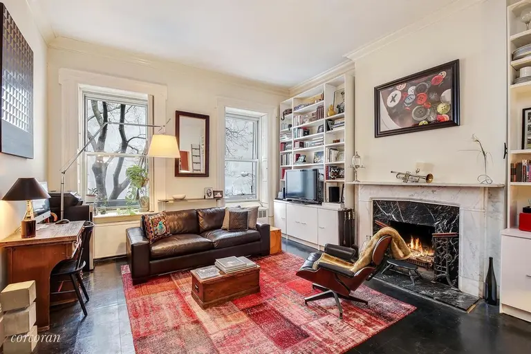 This colorful Gramercy co-op is a $925K cure for the winter blahs