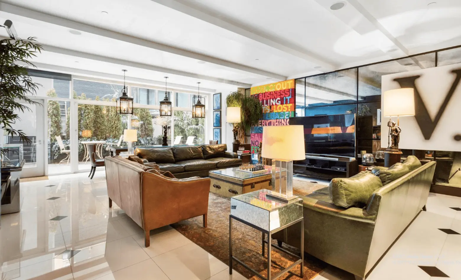 $9.5M tricked-out Soho bachelor pad is a townhouse with condo benefits