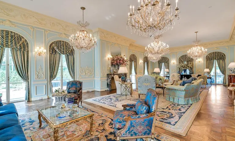 Versailles-inspired Long Island mansion lists for $60M, Baccarat crystal chandeliers included