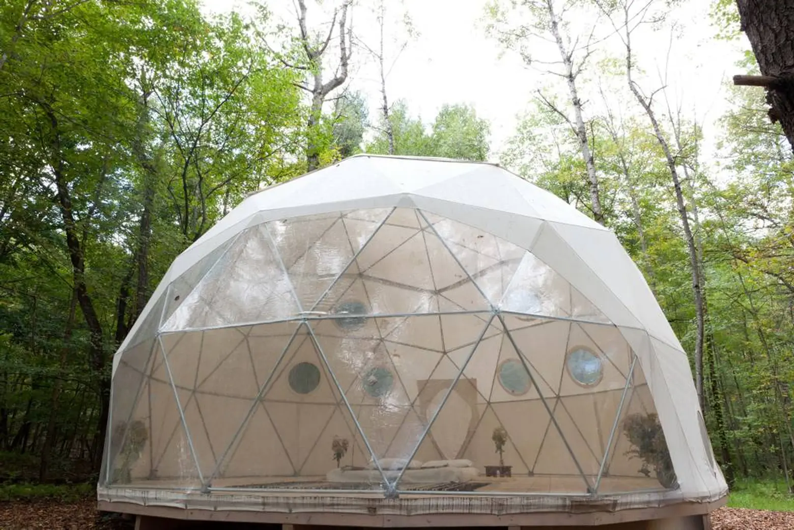 Geo-dome glamping
