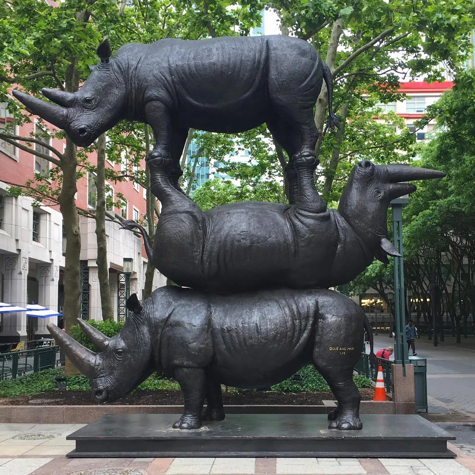 rhino-sculpture-brooklyn