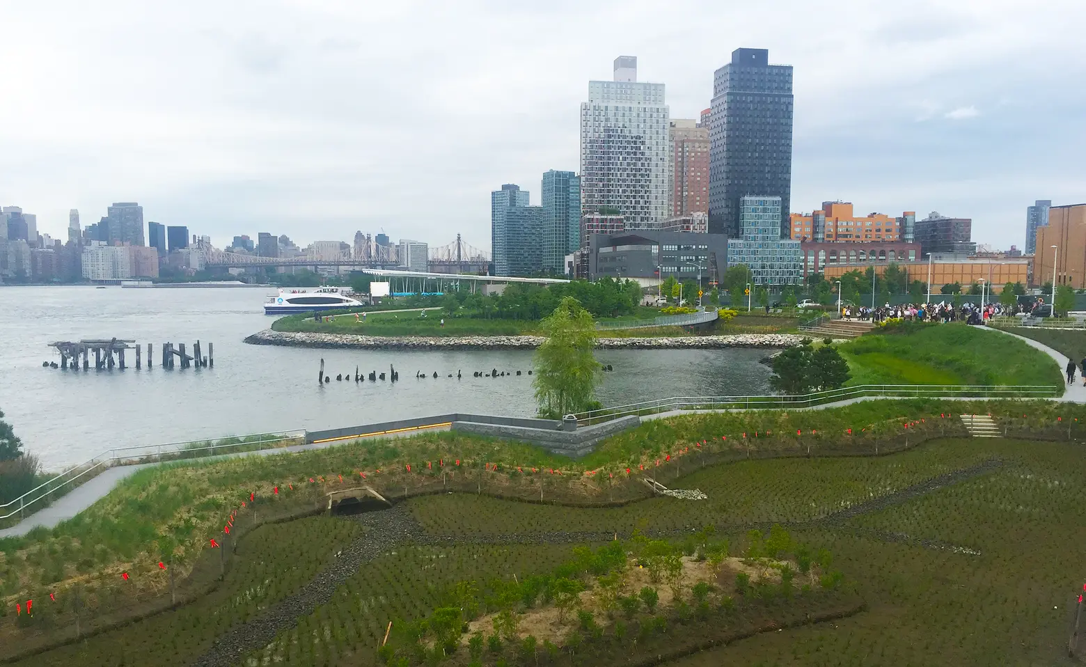 PHOTOS: Phase two of Hunter’s Point South Park officially opens on the LIC waterfront