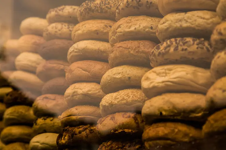 The New York bagel: The ‘hole’ story from history and chemistry to where you’ll find the good ones