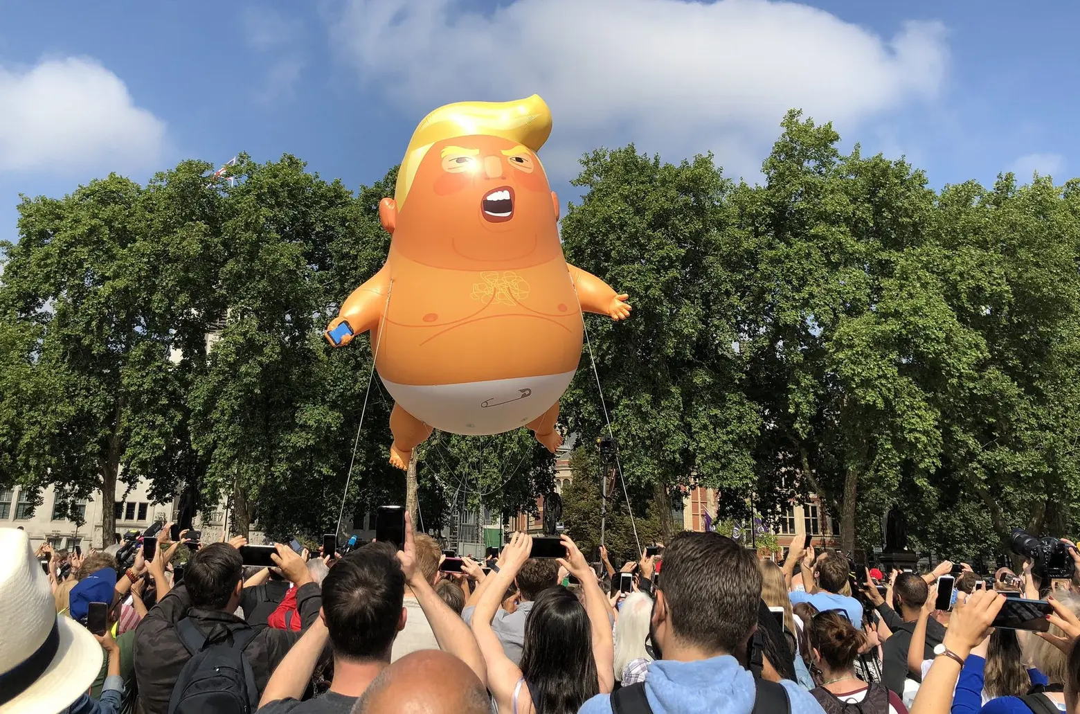 ‘Baby Trump’ blimp is coming to NJ