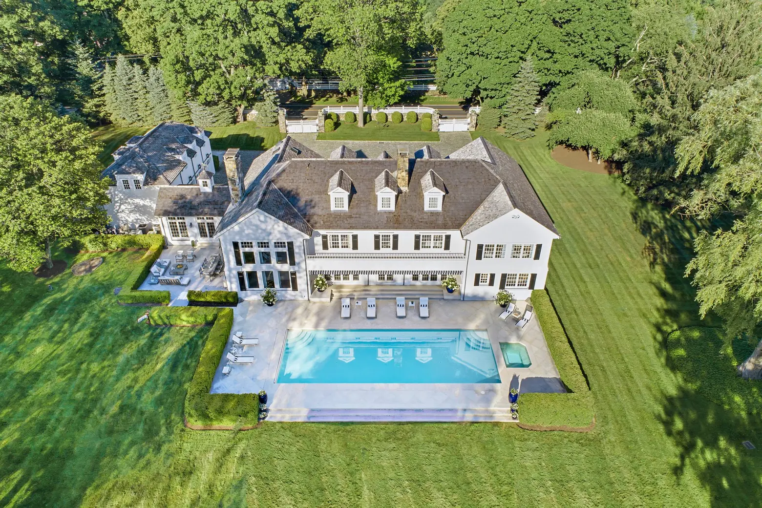 Tommy Hilfiger’s former reality TV-famous Connecticut mansion lists for $6.75M