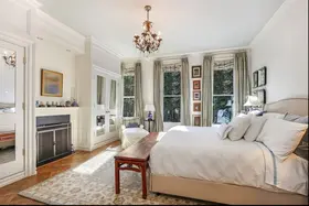 News anchor Cynthia McFadden's UES townhouse, once home to director ...