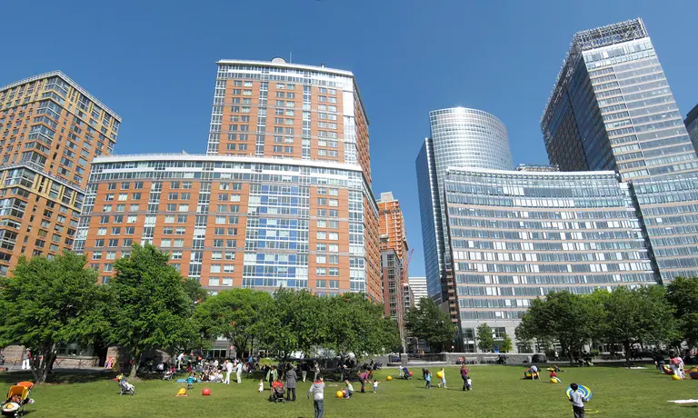 Despite drop in average rent, Battery Park City is still the most expensive zip code in the U.S.