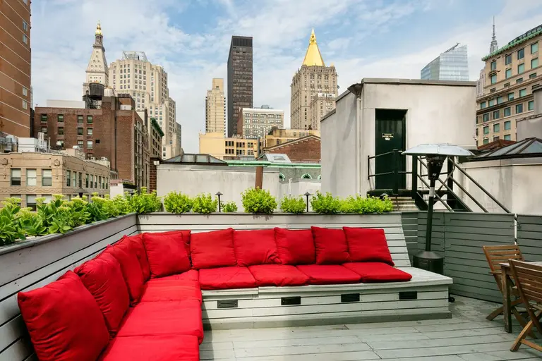 The private terrace at this $850,000 Kips Bay duplex is dinner party-ready