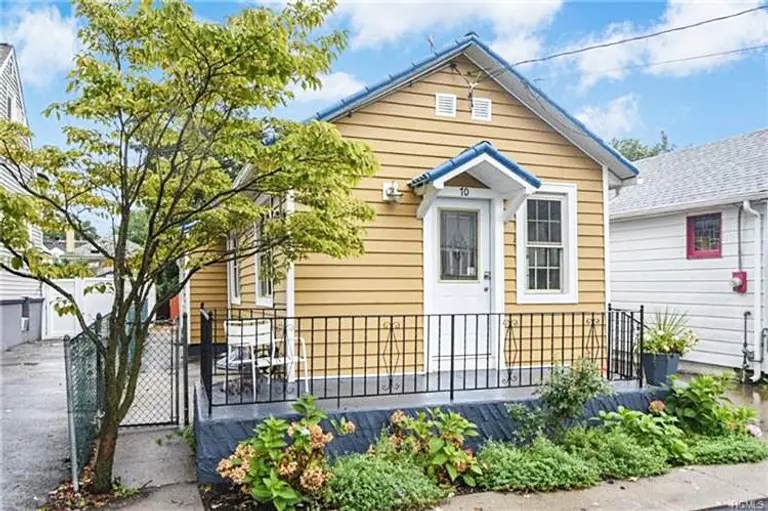 City Island cottage has two bedrooms and a big backyard for $385K