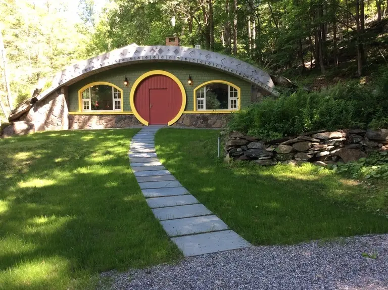 For $795,000, live out your ‘Lord of the Rings’ fantasies in this energy-efficient hobbit house