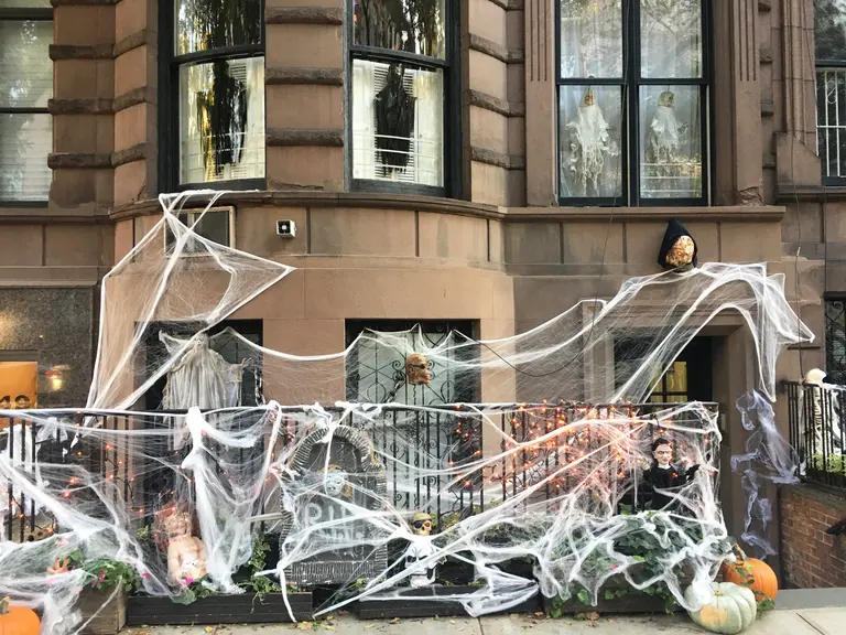 This year’s best NYC neighborhoods for Halloween trick-or-treating