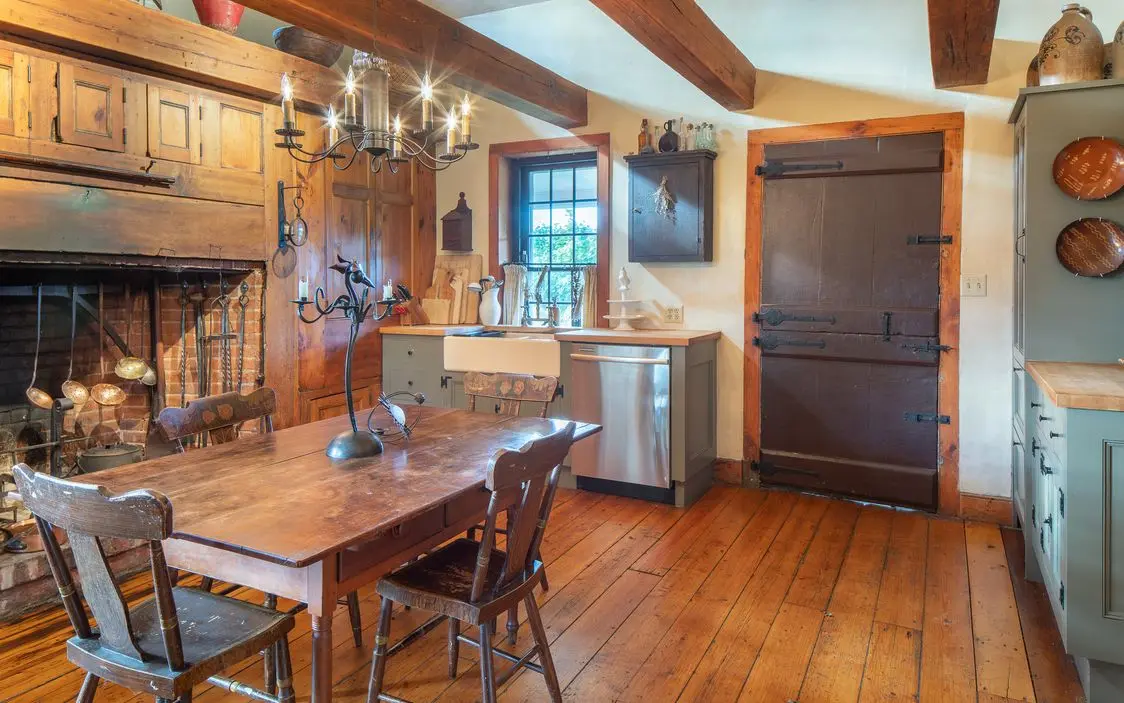 1820s New Paltz estate on 240 acres is a country living fantasy for $3M ...