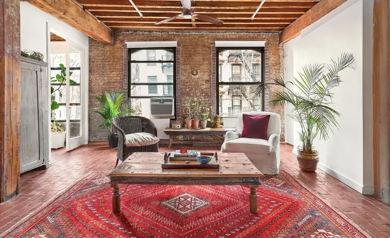 $8,000/month Nolita loft blends old-warm charm with downtown decor