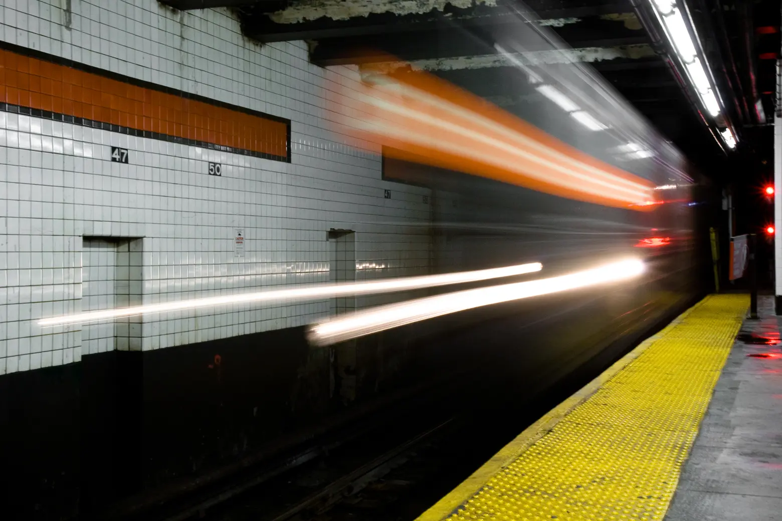First weekend of 2019 starts major headaches for 7 train riders and Washington Heights station