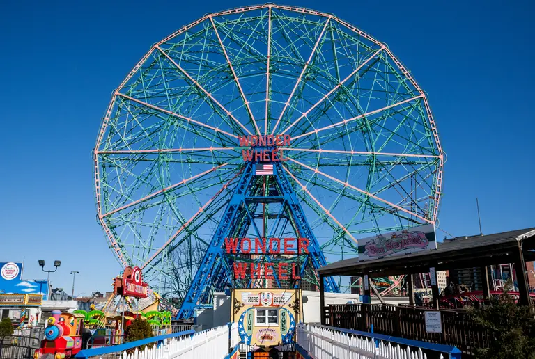 PHOTOS: See Coney Island’s historic Wonder Wheel get ready for the season