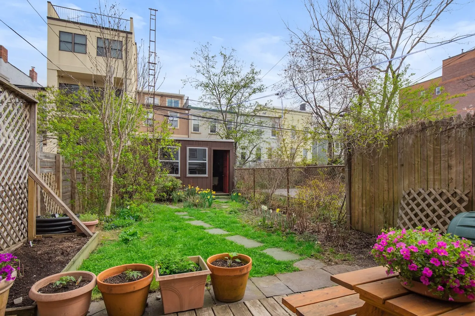 There’s a rustic writer’s cabin hiding behind this $2.3M Park Slope house