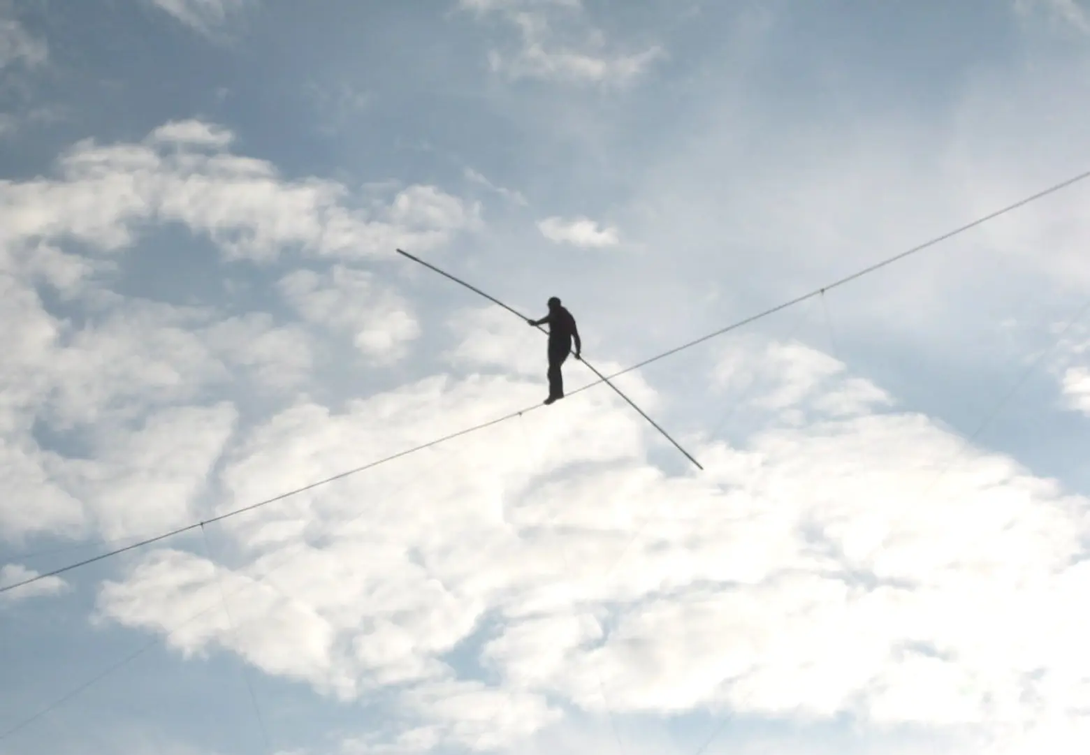 Tightrope-walking Wallenda siblings will travel 25 stories above