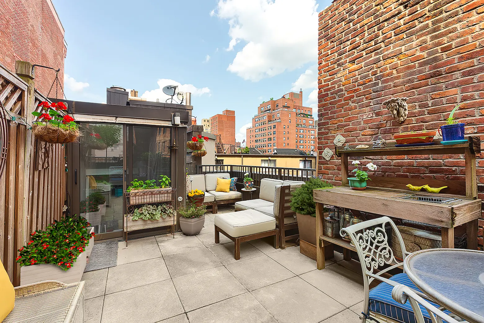 You can buy a Gramercy Park penthouse with a private roof deck for only ...